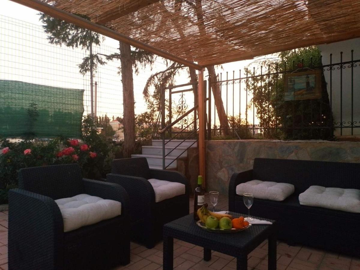 Ferienwohnung Gelsomino House Loutráki Exterior foto